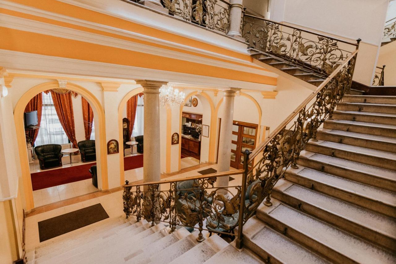 Tisza Hotel แซแก็ด ภายนอก รูปภาพ