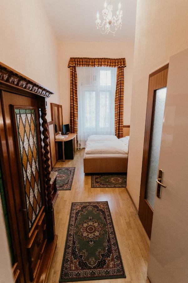Tisza Hotel แซแก็ด ภายนอก รูปภาพ
